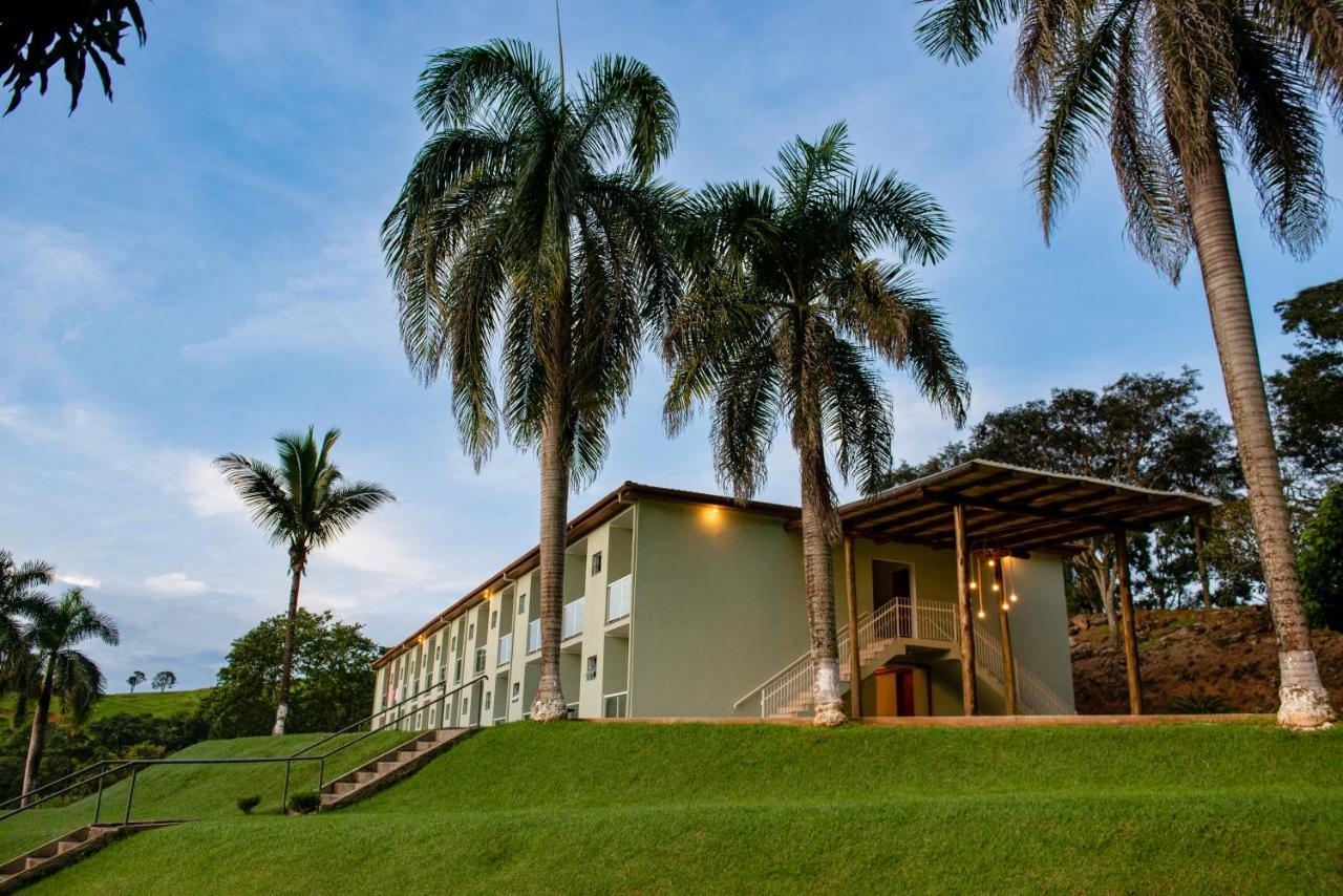 Hotel Fazenda Vale Da Cachoeira Serra Negra  Exterior foto